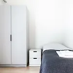 Apartment Spot Martinlaakso *